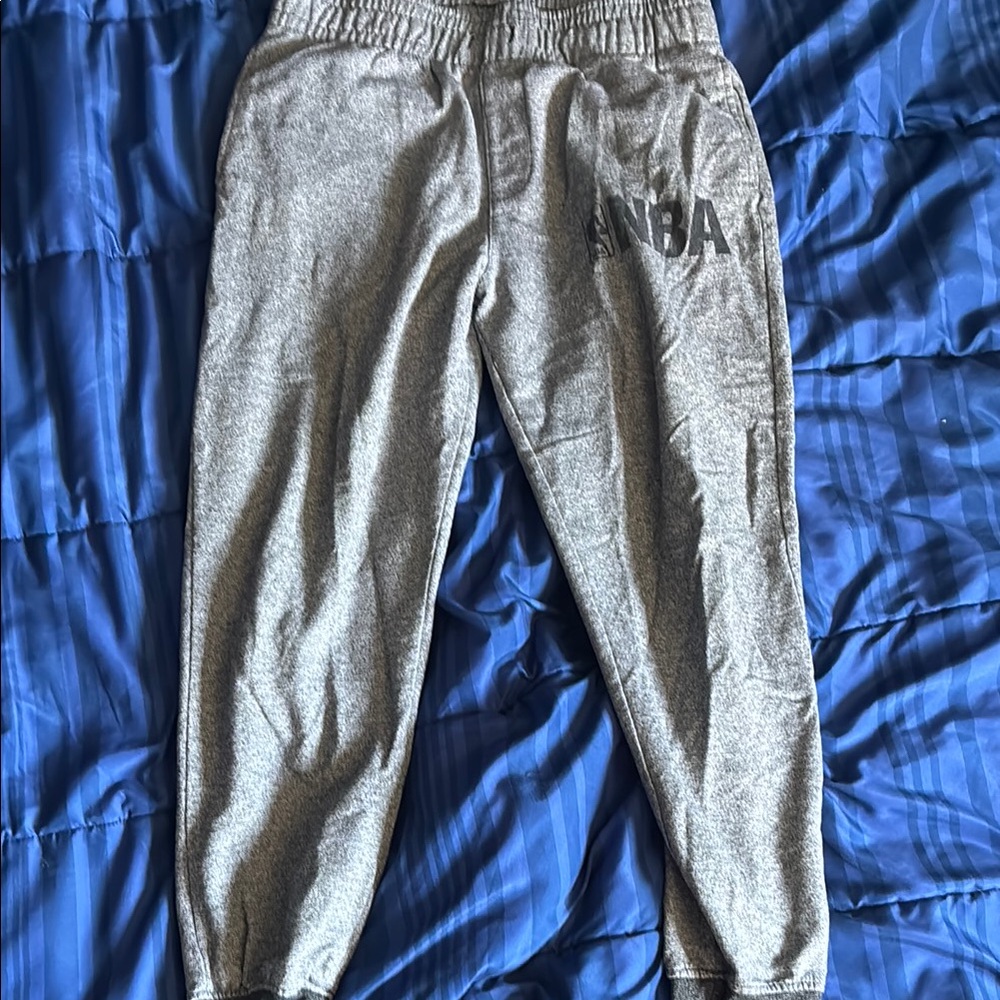 NBA Men’s Gray Jogger Pants